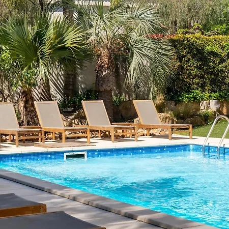 Western Premier Montfleuri Hotel