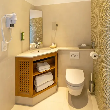 Western Premier Montfleuri 4*
