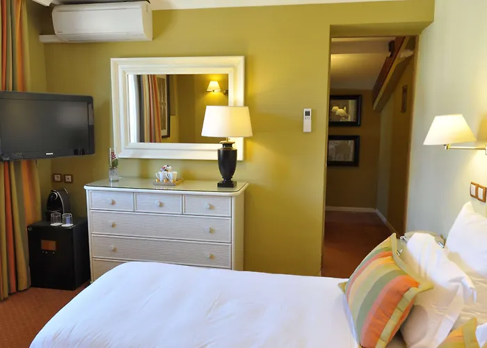 Western Premier Montfleuri Hotell