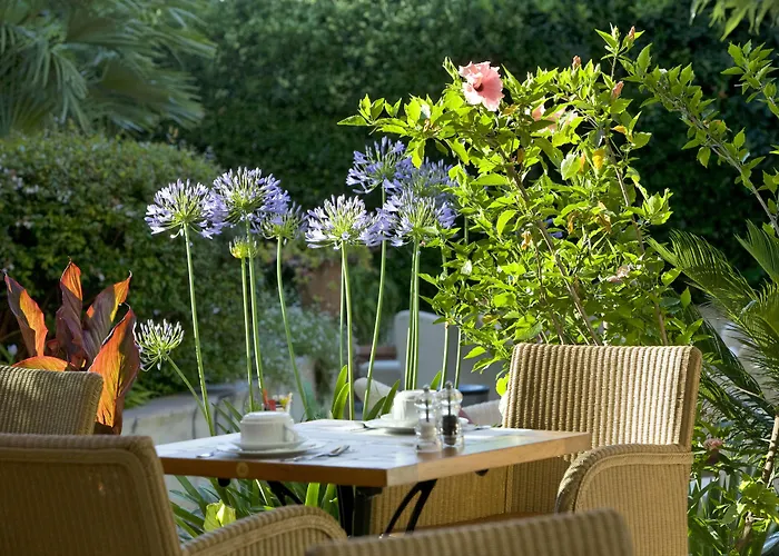 Western Premier Montfleuri Hotell