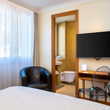 Western Premier Montfleuri Готель 4*