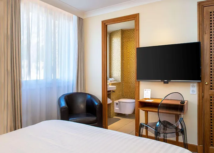 Western Premier Montfleuri Hotel 4*
