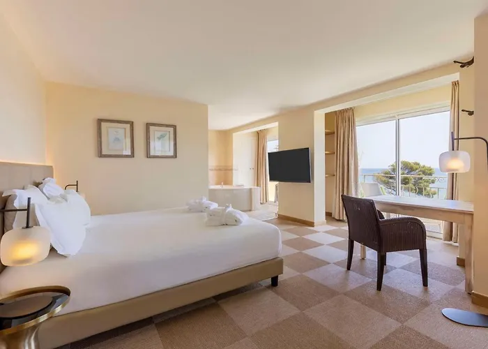 Western Premier Montfleuri Hotel Sainte-Maxime