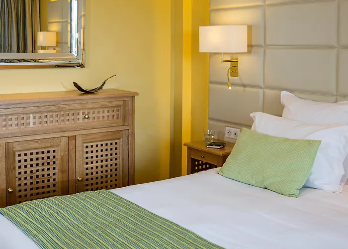 Western Premier Montfleuri