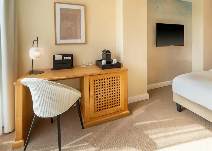 Western Premier Montfleuri Hotel Sainte-Maxime