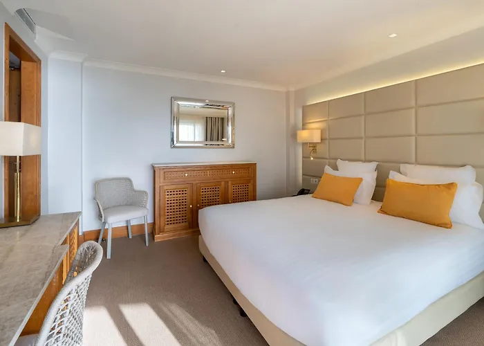 Hotel Western Premier Montfleuri